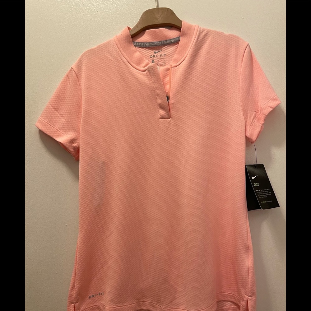Nike Women’s DryFit Golf Shirt